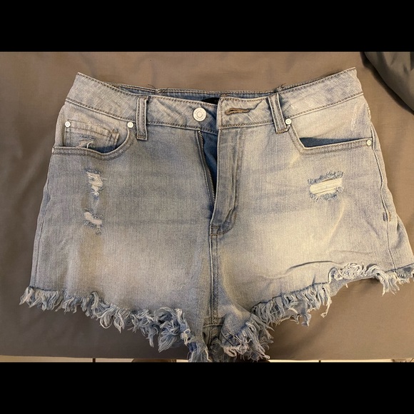 DENIM SHORTS - Picture 1 of 2